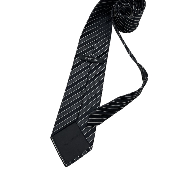 CERRUTI 1881 Black/Gray Striped Silk LUXURY Tie ITALY - Picture 2 of 4